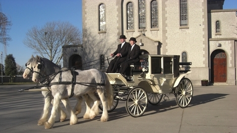 Staunton Wedding Carriages image